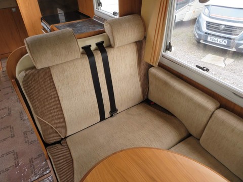 Burstner Elegance 31