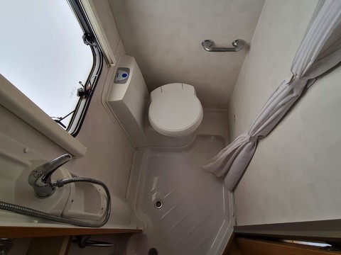 Swift Escape 664 Motor Home 37