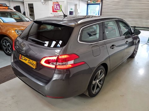 Peugeot 308 BLUE HDI S/S SW ACTIVE 11