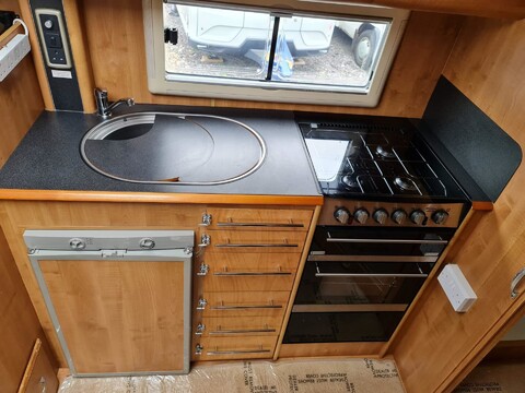 Auto-Trail Cheyenne 33