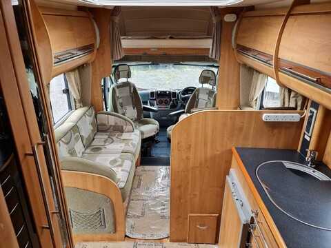 Auto-Trail Cheyenne 19