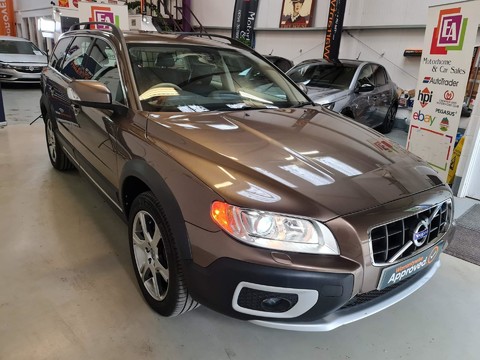 Volvo XC70 D5 SE LUX AWD 16