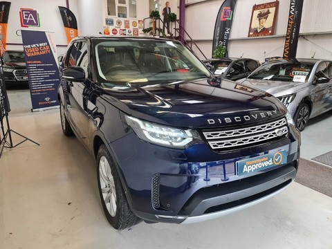 Land Rover Discovery SD6 HSE 15