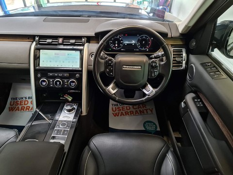 Land Rover Discovery SD6 HSE 37