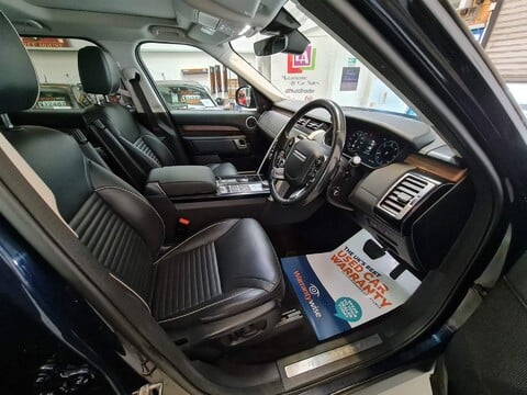 Land Rover Discovery SD6 HSE 43