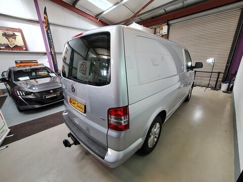 Volkswagen Transporter T28 TDI HIGHLINE 10