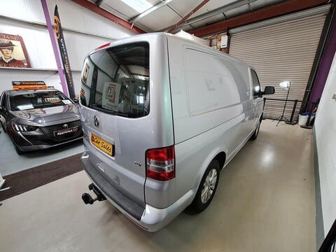 Volkswagen Transporter T28 TDI HIGHLINE 2