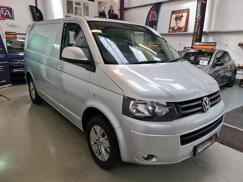 Volkswagen Transporter T28 TDI HIGHLINE 11