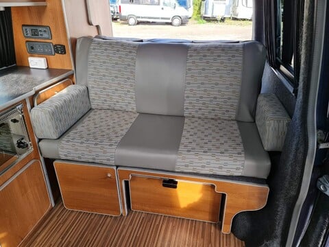 Volkswagen Transporter Pop Top Campervan 34