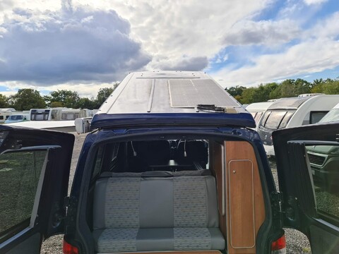 Volkswagen Transporter Pop Top Campervan 16