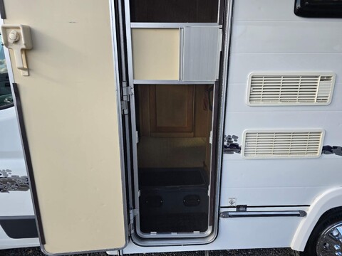 Elddis Autoquest 120 16