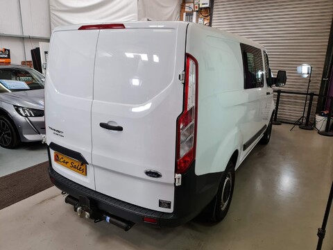 Ford Transit Custom 290 LR DCB 13