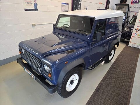 Land Rover Defender TD HARD TOP 5