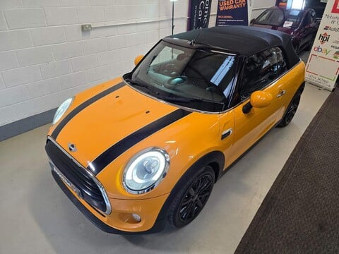 Mini Convertible COOPER 5