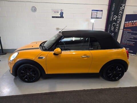 Mini Convertible COOPER 6