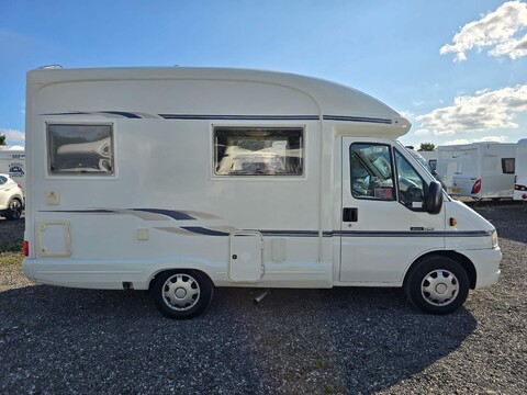 Auto-Sleepers Nuevo Motor Home 7