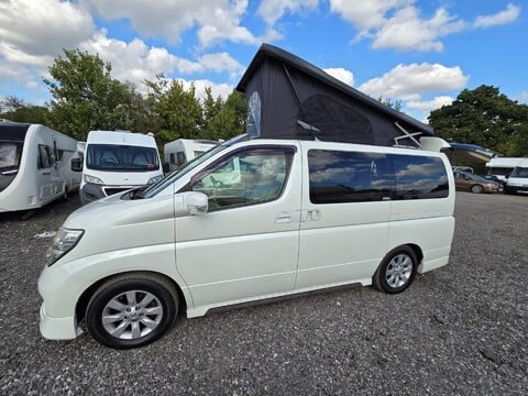 Nissan Elgrand 20