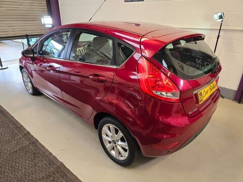 Ford Fiesta ZETEC 16V 7