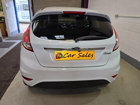 Ford Fiesta TITANIUM X TDCI 8