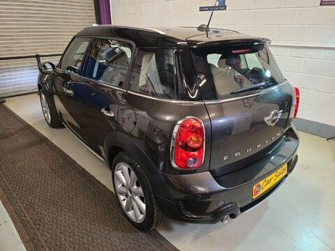 Mini Countryman COOPER SD ALL4 7