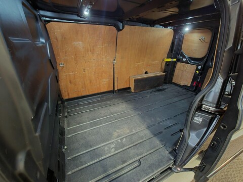 Ford Transit Custom 290 LIMITED LR P/V 18