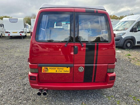 Volkswagen Campervan 9