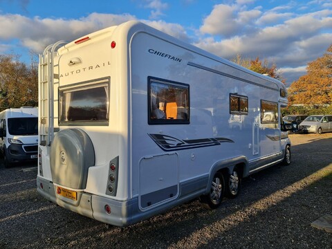 Auto-Trail Chieftain Motorhome 9