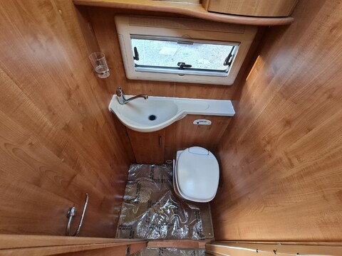 Auto-Trail Chieftain Motorhome 44