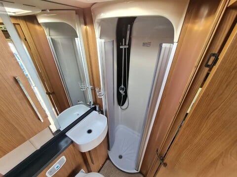 Auto-Trail Tracker EKS 55