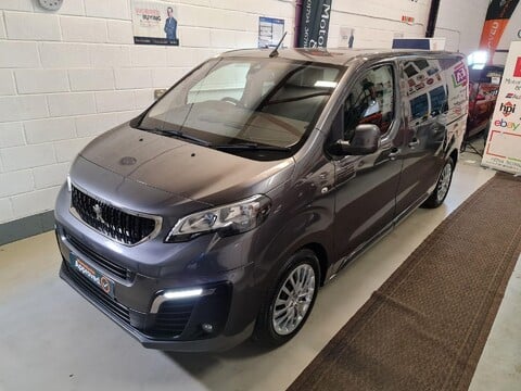 Peugeot Traveller BLUE HDI ACTIVE STANDARD 5