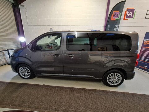 Peugeot Traveller BLUE HDI ACTIVE STANDARD 6