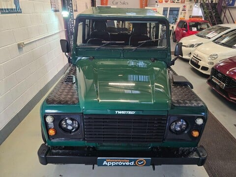 Land Rover Defender 90 HARD-TOP TD5 16