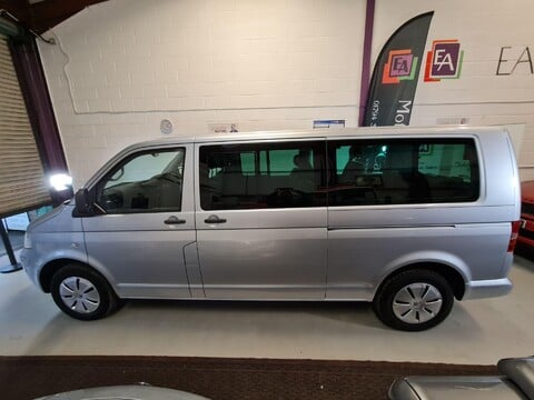 Volkswagen Transporter Shuttle T30 SHUTTLE SE LWB 130TDI 6