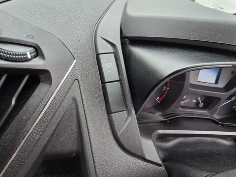 Ford Tourneo Custom Combi Sports Camper 27