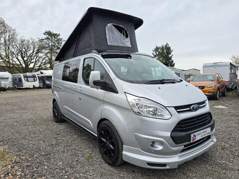 Ford Transit Custom Cycling Support Camper 17
