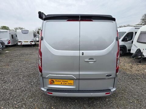 Ford Transit Custom Cycling Support Camper 9