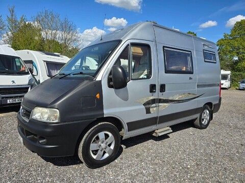 Nu Venture Elise Motor Home 10
