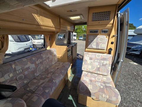 Nu Venture Elise Motor Home 20