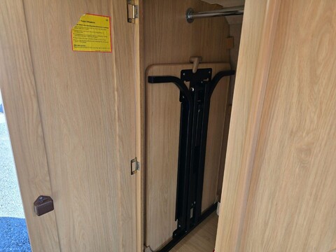 Nu Venture Elise Motor Home 34