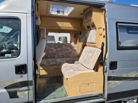 Nu Venture Elise Motor Home 14