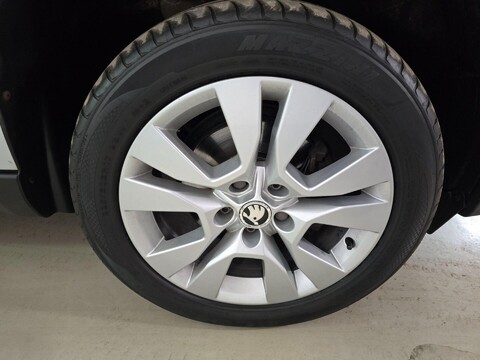Skoda Yeti SE L DRIVE TDI SCR DSG 45