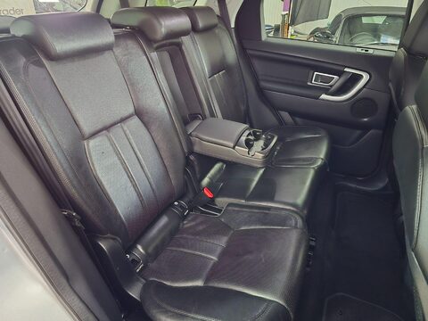 Land Rover Discovery Sport SD4 HSE 13
