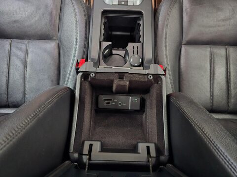 Land Rover Discovery Sport SD4 HSE 21