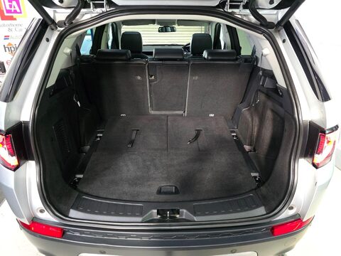 Land Rover Discovery Sport SD4 HSE 40