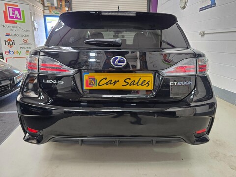 Lexus CT 200H ADVANCE 9