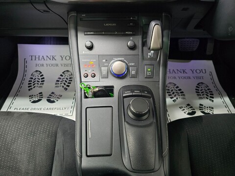 Lexus CT 200H ADVANCE 20
