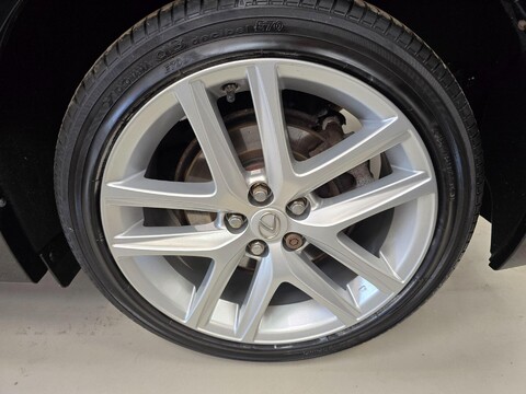 Lexus CT 200H ADVANCE 41
