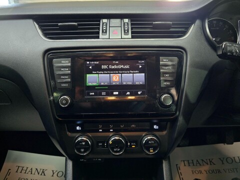 Skoda Octavia BLACK EDITION TDI CR 22