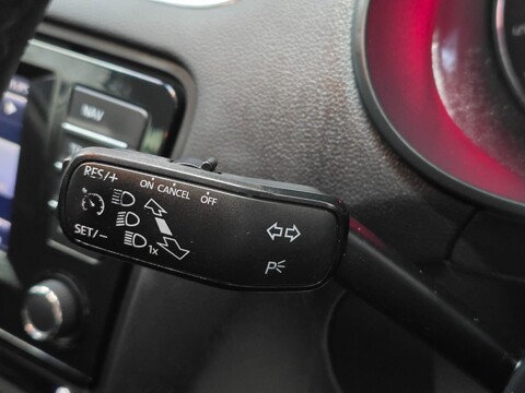Skoda Octavia BLACK EDITION TDI CR 33