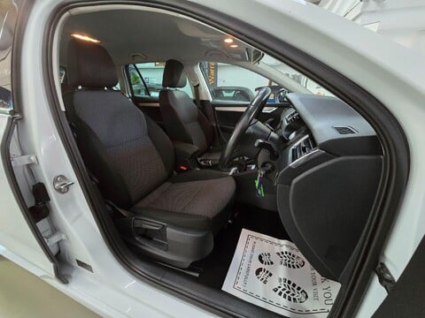 Skoda Octavia BLACK EDITION TDI CR 34